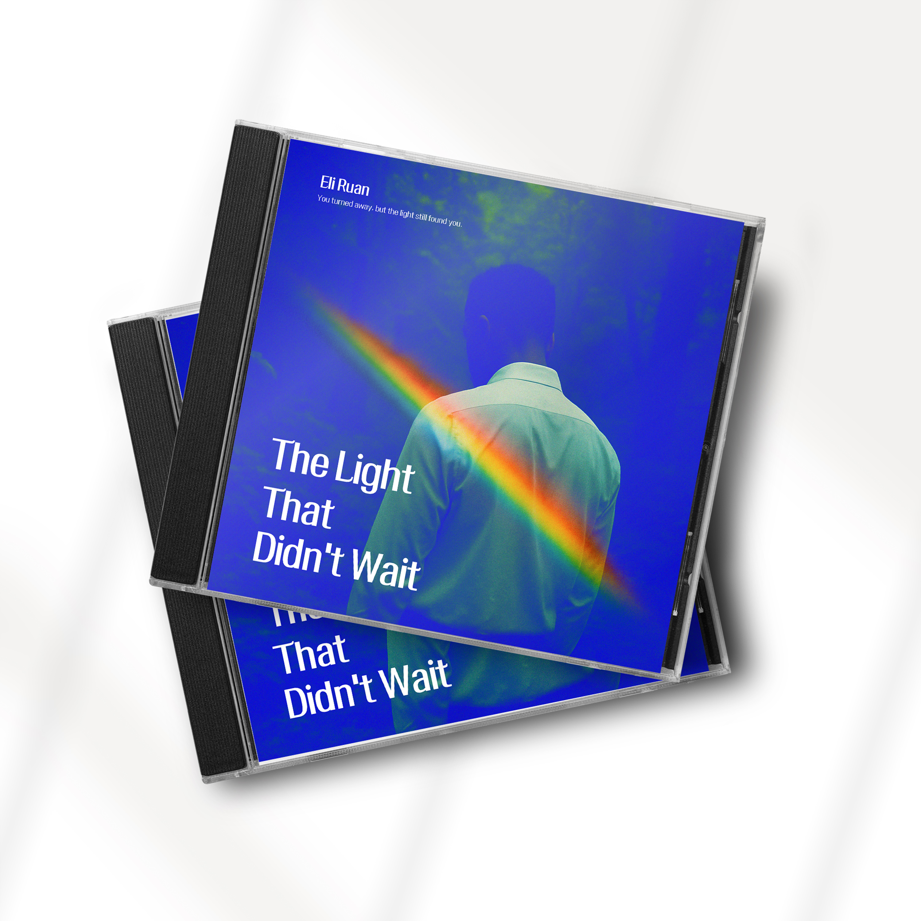 The Light That Didn’t Wait 어두운 배경과 실루엣 대비 앨범커버 이미지